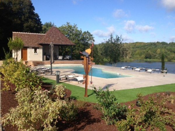 Piscine chez un particulier – piscine et assainissement, S.A. Pinon